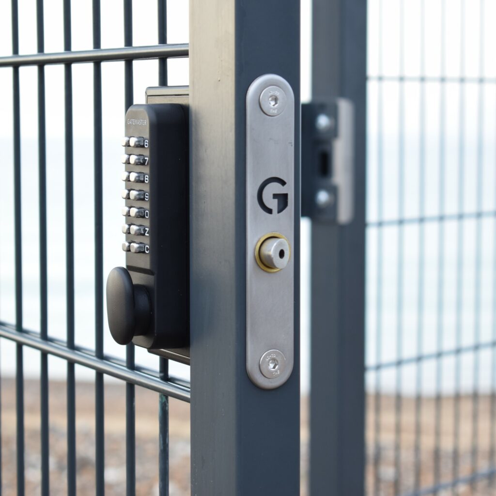 metal gate locks for gates